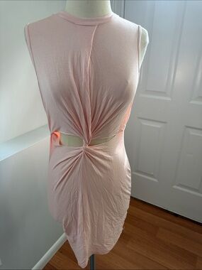 Light Pink Twist-Back Women's Swim Coverup (8)